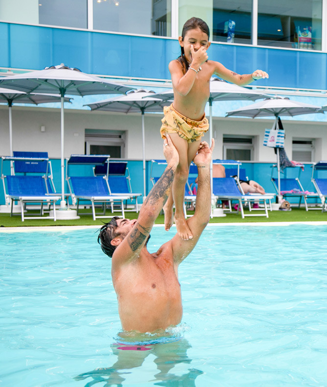 media.Gallery-Piscina-2-CFH-TosiBeach-