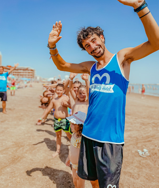 media.Gallery-Animazione-1-CFH-B.Riccione