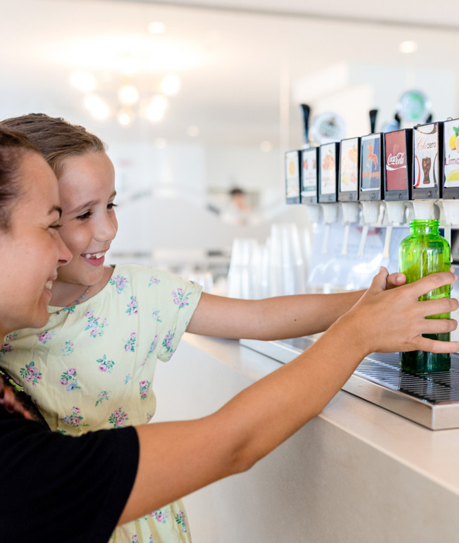 media.Gallery-Drinky-1-CFH-TosiBeach-