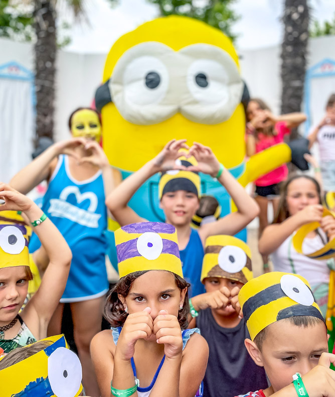 media.Gallery-Animazione-16-CFH-B.Riccione