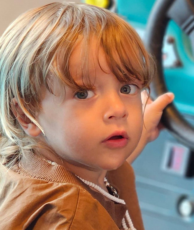 media.Arcade_Games_CFH_slide-2